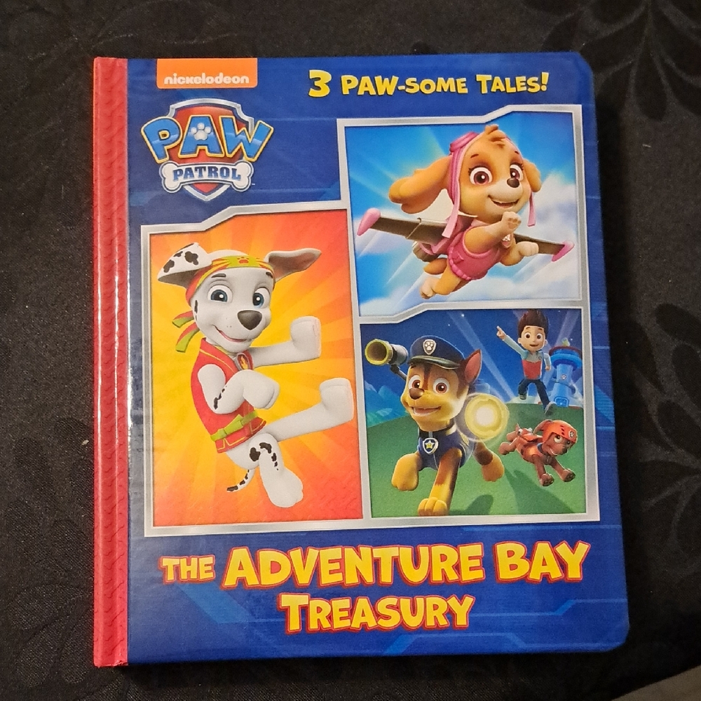 Nickelodeon Paw Patrol Adventure Bay Treasury - Blue and Red